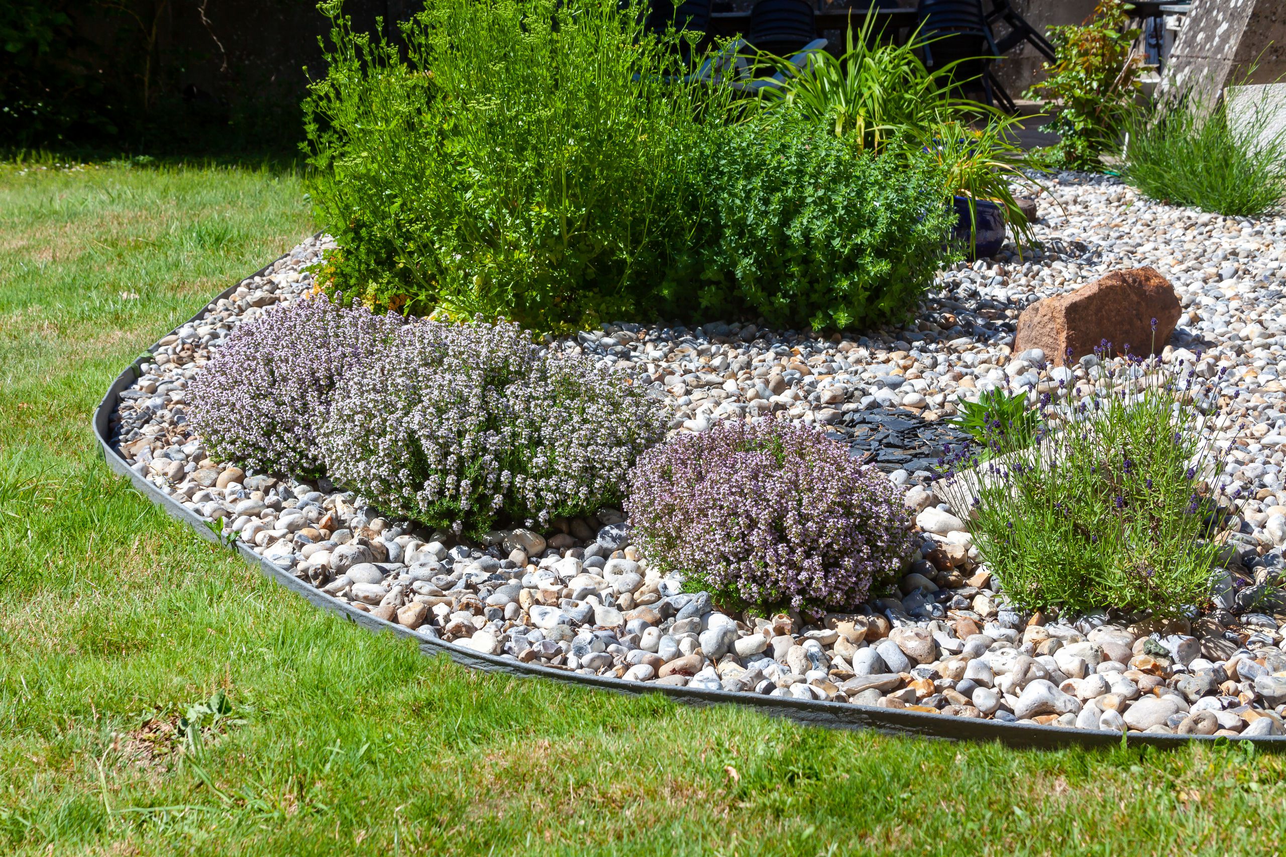 aménagement extérieur france matériaux particulier jardin galets